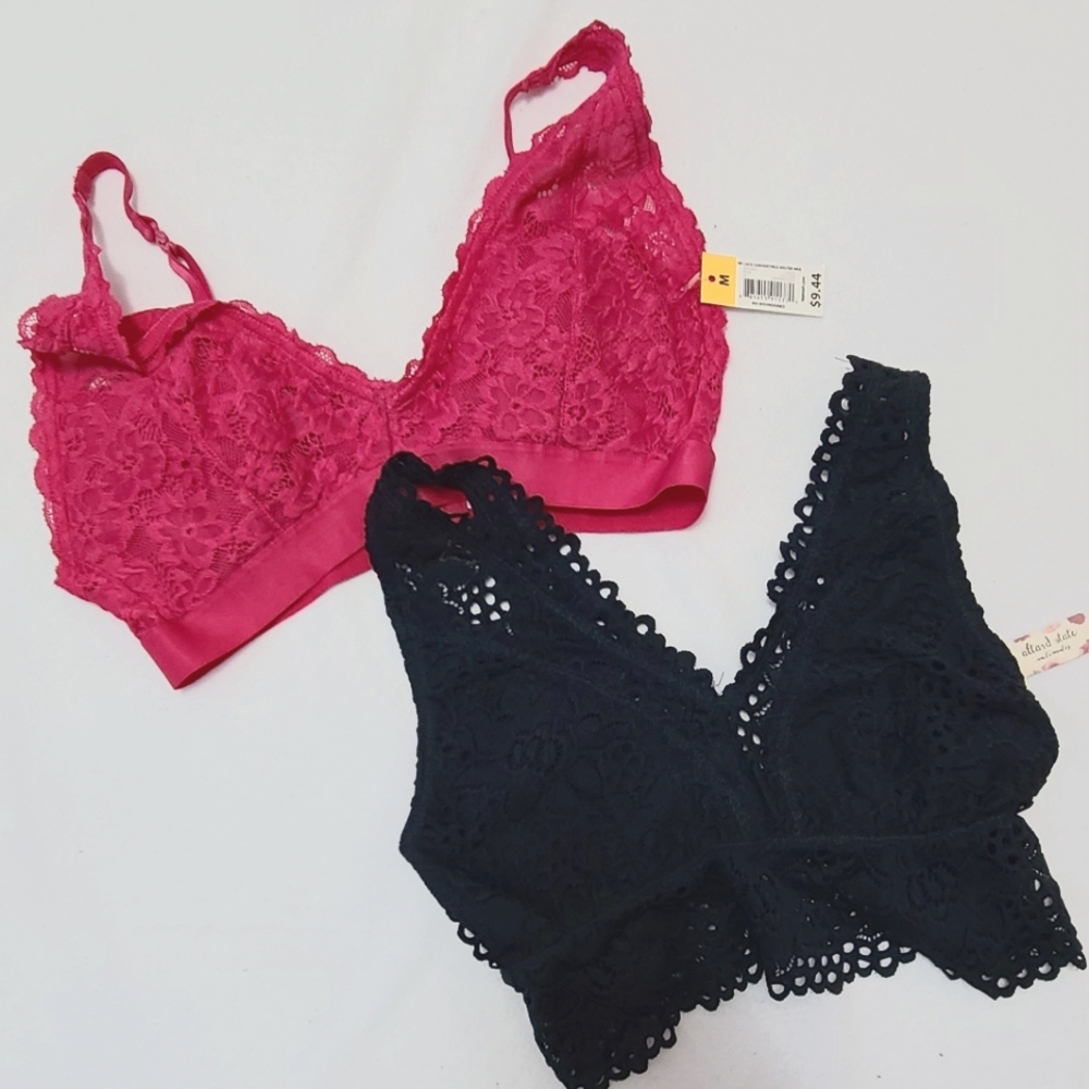 (2 for 1) Altar'd State Crochet Bralette + No Boundaries Convertible Halter Bra